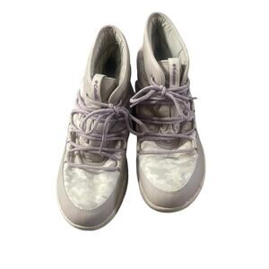 Columbia Women's Size 11 Slopeside Village Omni-Heat Moon Camo Ankle‎ Boots
